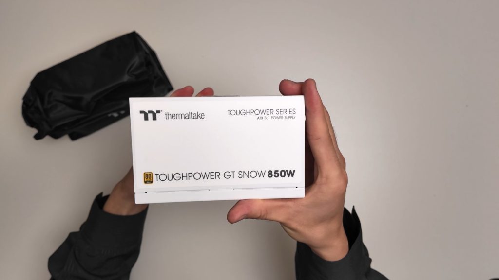 【自作PC】ただ白いPCがデスクにあったら嬉しいんだ。作ろうか、30万円で。(後半)