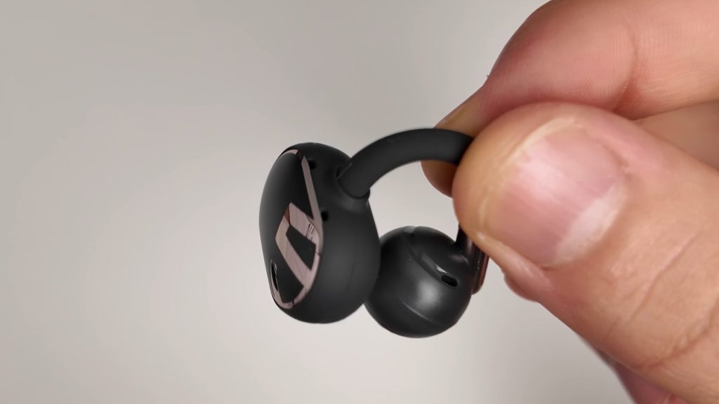 【SOUNDPEATS】 SOUNDPEATS Clip1を徹底レビュー!イヤーカフ型なのに、妥協の無い低音が溢れ出る。【PR】