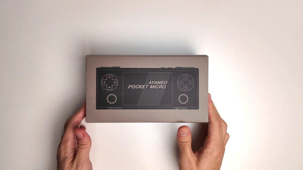 【AYANEO POCKET MICRO】さながら金属の塊。小さな筐体大きな可能性【ガジェットレビュー】