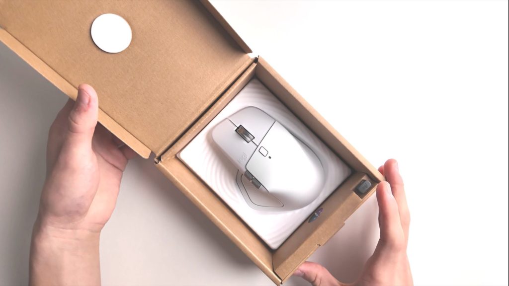 【Logicool】6年ぶりの新モデルMX MASTER4には残念ながら欠点が見つからない【ガジェットレビュー】