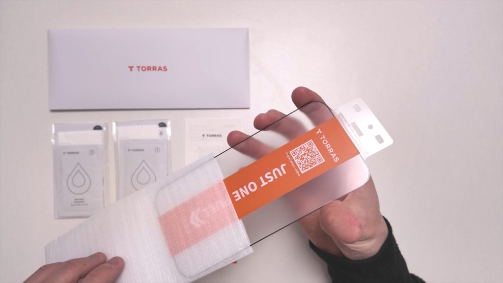 【TORRAS GlassGo Ultra】iPhone Airを裸持ちで使うには。231cmから落下させても壊れないガラスフィルムって何！？【PR】