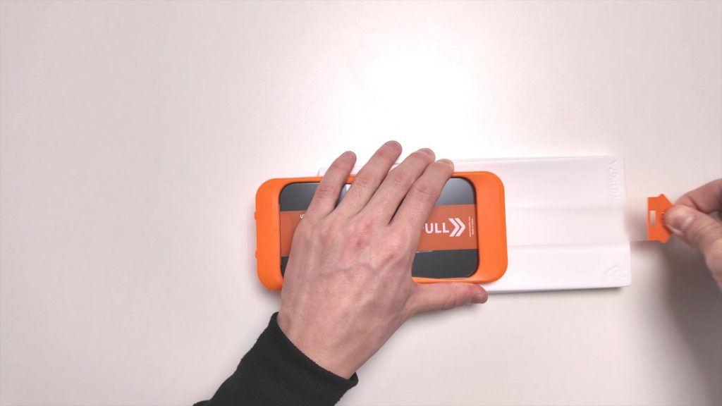 【TORRAS GlassGo Ultra】iPhone Airを裸持ちで使うには。231cmから落下させても壊れないガラスフィルムって何！？【PR】